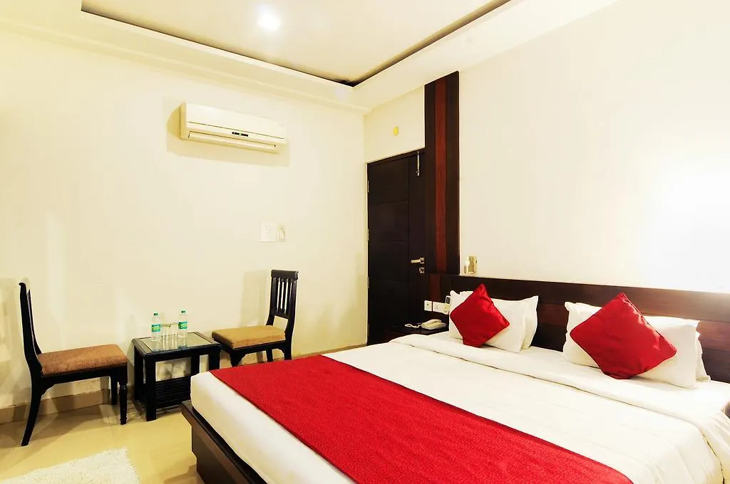 Hotel Love Kush Agra