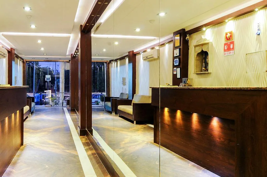 ***  Hotel Love Kush Agra  India