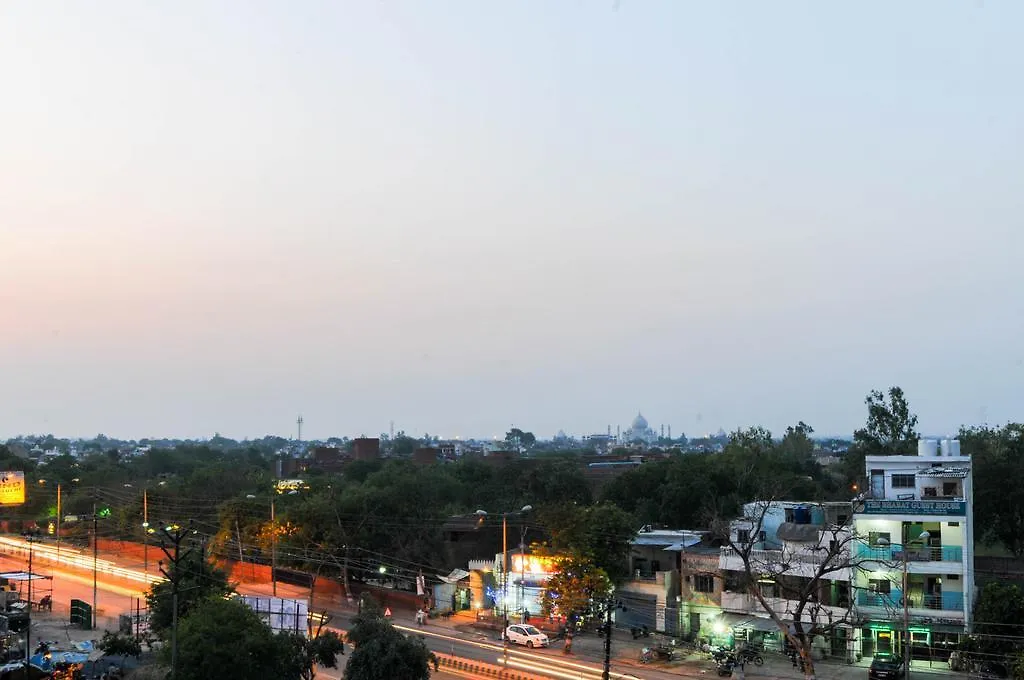 Hotel Love Kush Agra  3*, Agra (Uttar Pradesh)
