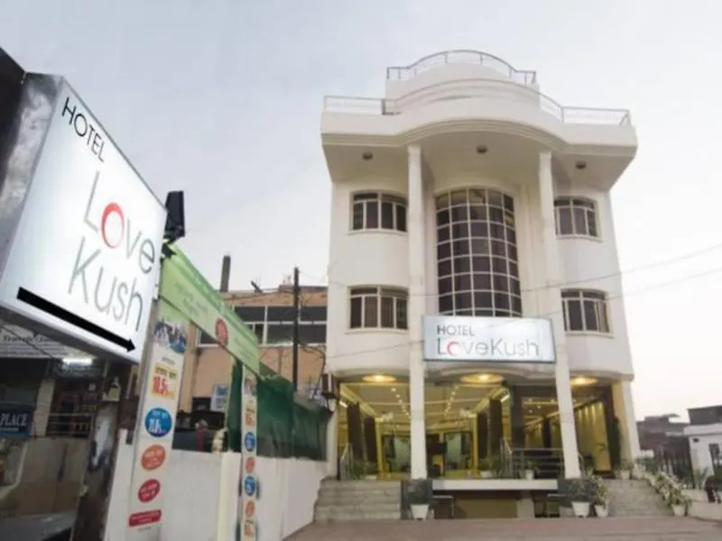 Hotel Love Kush Agra