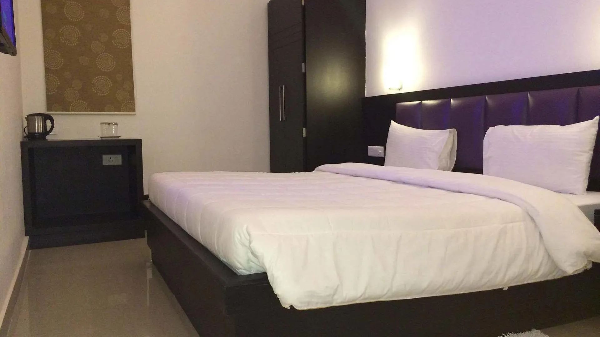 Hotel Love Kush Agra   Agra (Uttar Pradesh)