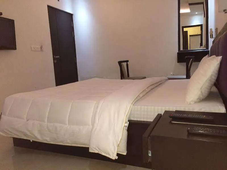 Hotel Love Kush Agra